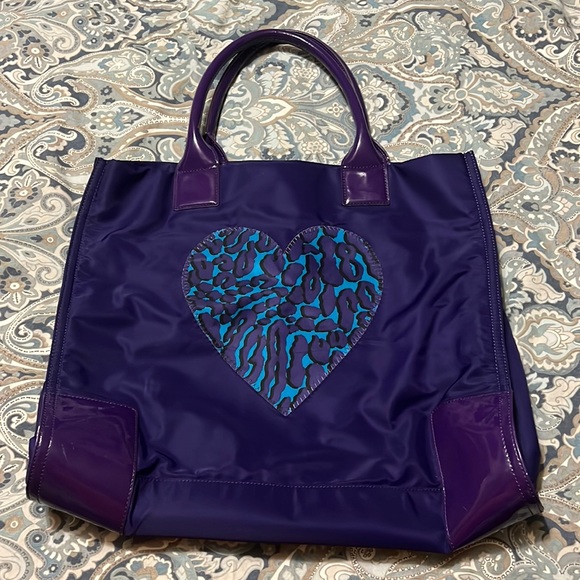 Tory Burch Handbags - EUC Tory Burch purple nylon large tote